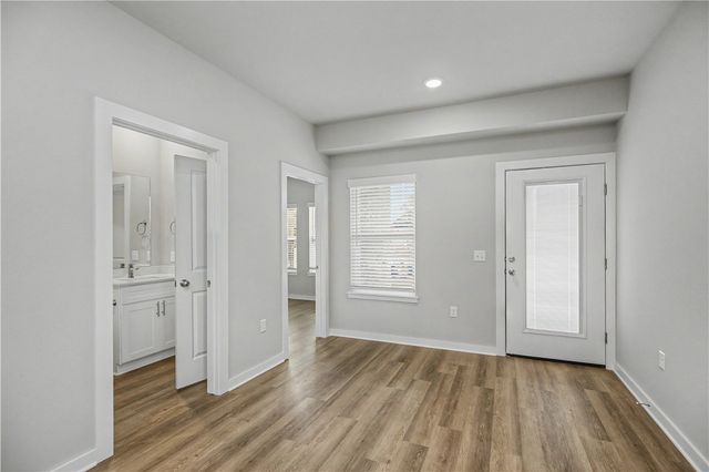 401 S 29th, Rogers, AR 72758