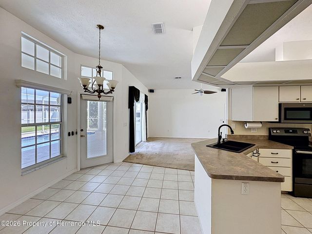 7839 Roundelay Drive, New Port Richey, FL 34654