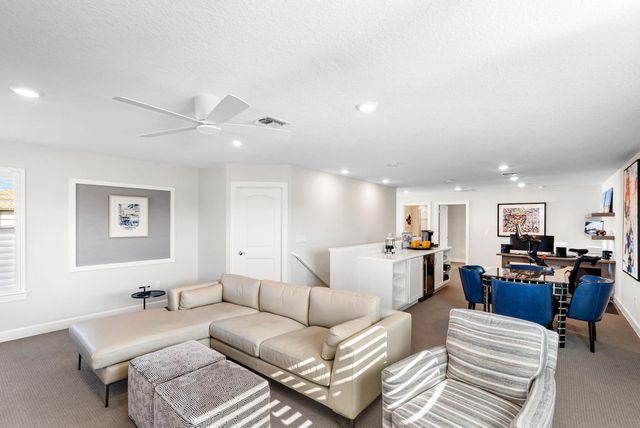 137 Cinder Dunes Point, Jupiter, FL 33478