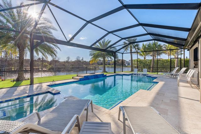 137 Cinder Dunes Point, Jupiter, FL 33478