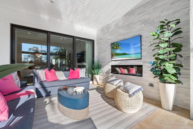 137 Cinder Dunes Point, Jupiter, FL 33478
