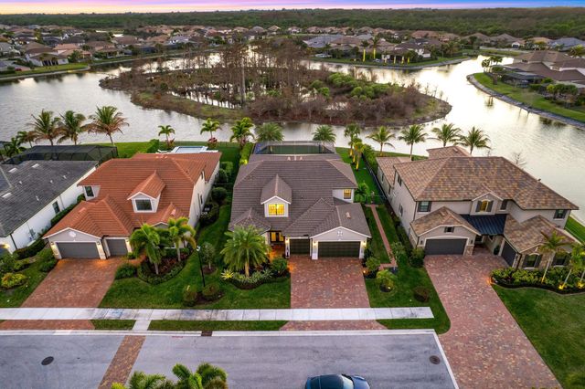 137 Cinder Dunes Point, Jupiter, FL 33478