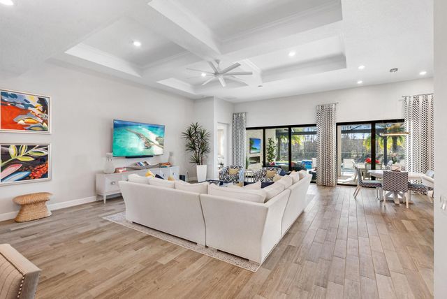 137 Cinder Dunes Point, Jupiter, FL 33478