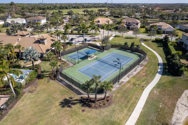 137 Cinder Dunes Point, Jupiter, FL 33478