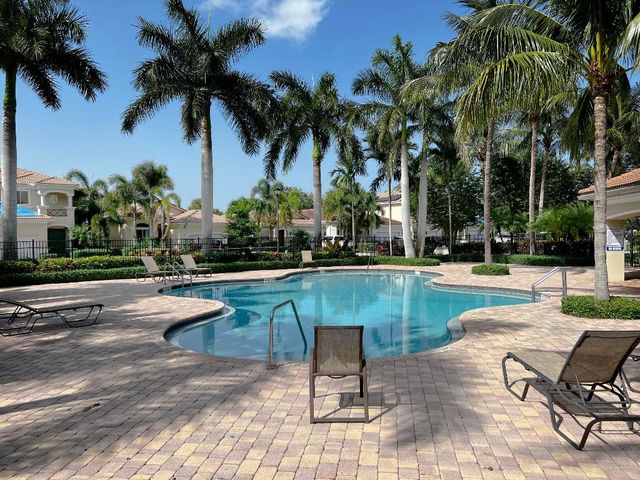 4325 Key Lime Boulevard, Boynton Beach, FL 33436