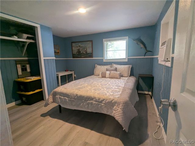 35 63rd Street, Yankeetown, FL 34498