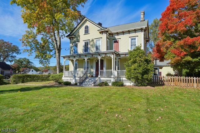 340 Crosson Pl, North Plainfield Boro, NJ 07063