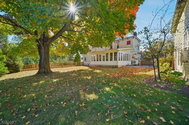 340 Crosson Pl, North Plainfield Boro, NJ 07063