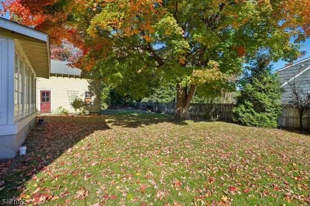 340 Crosson Pl, North Plainfield Boro, NJ 07063