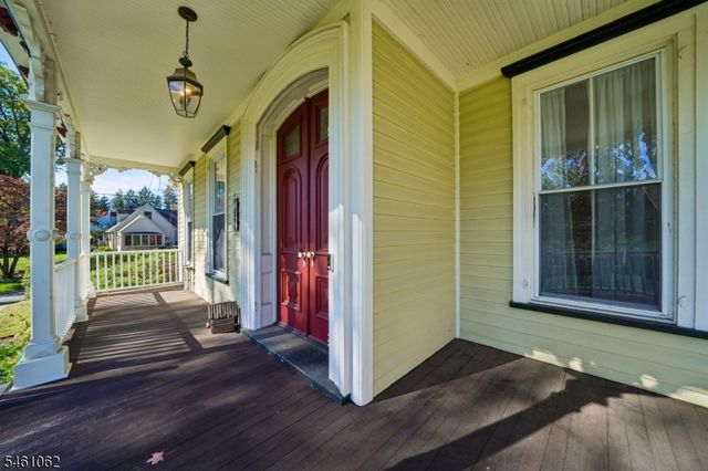 340 Crosson Pl, North Plainfield Boro, NJ 07063