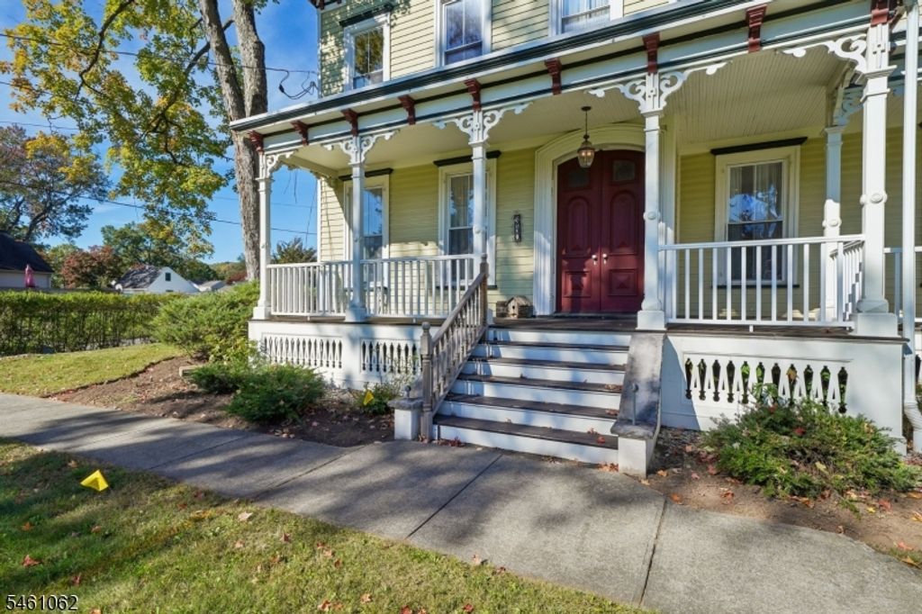340 Crosson Pl, North Plainfield Boro, NJ 07063 — photo 4
