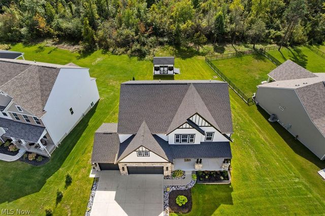 2818 Weeping Pine Drive, Medina, OH 44256