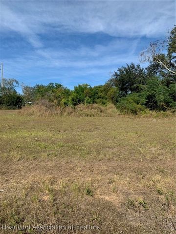 407 E Citico Street, Avon Park, FL 33825