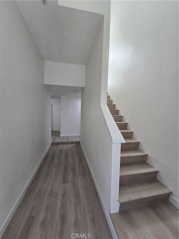 70 Harkness Avenue 4, Pasadena, CA 91106