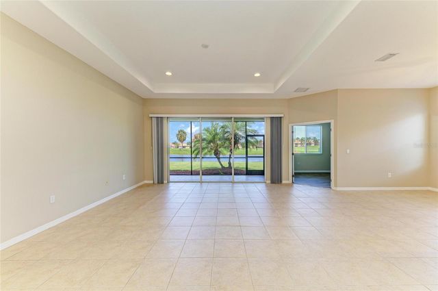 8772 STONE HARBOUR LOOP, Bradenton, FL 34212
