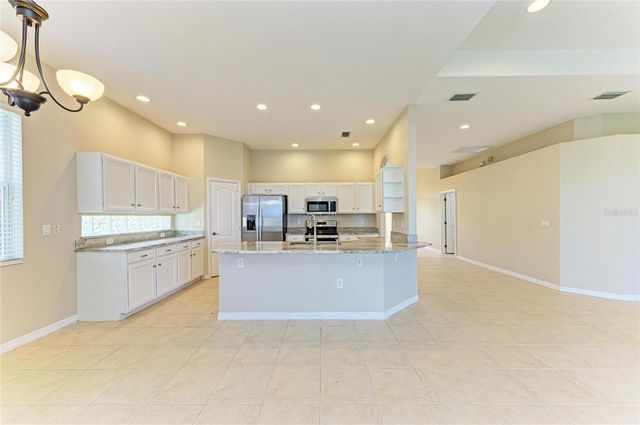 8772 STONE HARBOUR LOOP, Bradenton, FL 34212