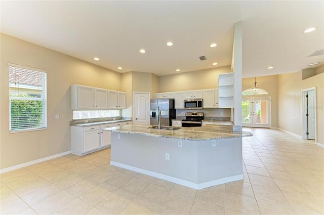 8772 STONE HARBOUR LOOP, Bradenton, FL 34212