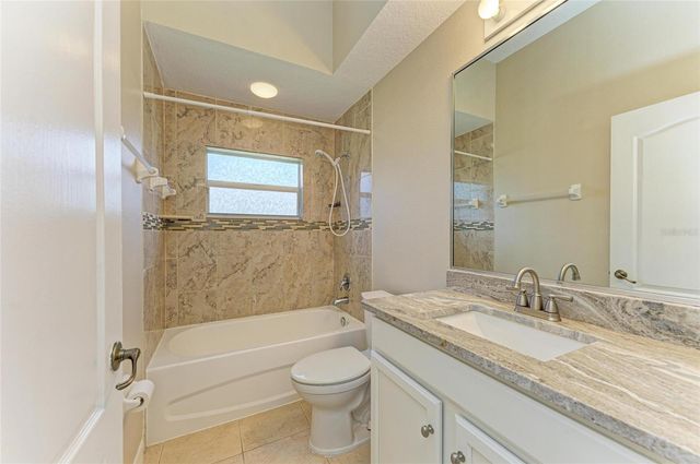 8772 STONE HARBOUR LOOP, Bradenton, FL 34212