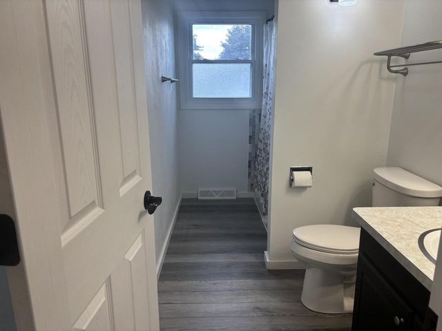 1135 GREENFIELD TRAIL, Oshkosh, WI 54904