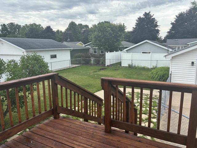 1135 GREENFIELD TRAIL, Oshkosh, WI 54904