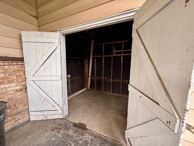 1133 Parkview Avenue, Chicago Heights, IL 60411