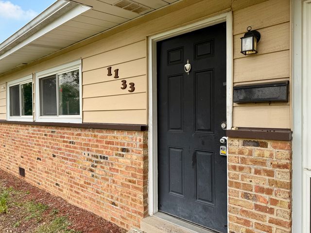 1133 Parkview Avenue, Chicago Heights, IL 60411