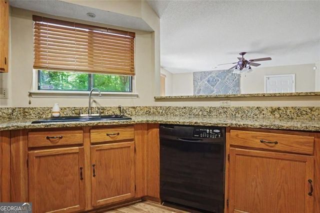 4840 Terrace Green Trace, Stone Mountain, GA 30088