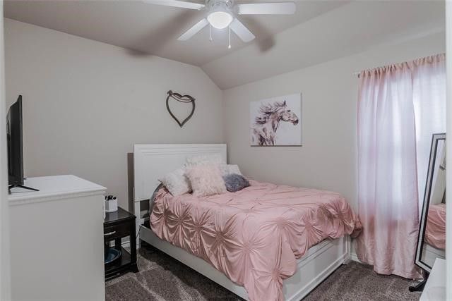 562 Jamestown Lane, Fate, TX 75189