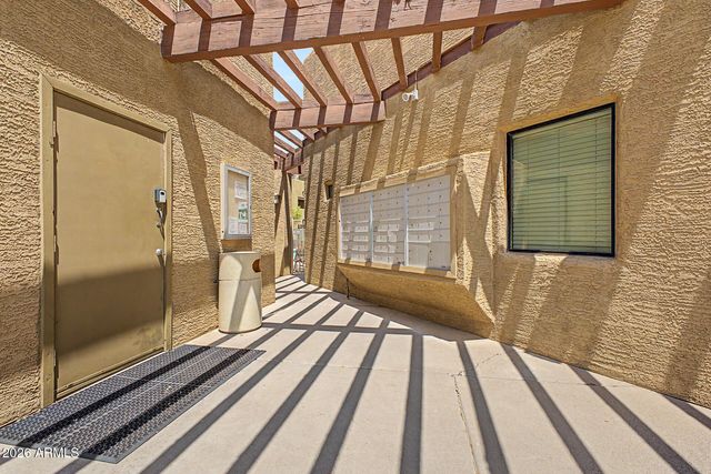 3434 E BASELINE Road 205, Phoenix, AZ 85042