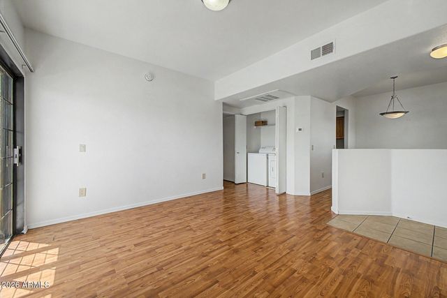 3434 E BASELINE Road 205, Phoenix, AZ 85042