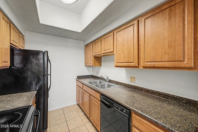 3434 E BASELINE Road 205, Phoenix, AZ 85042