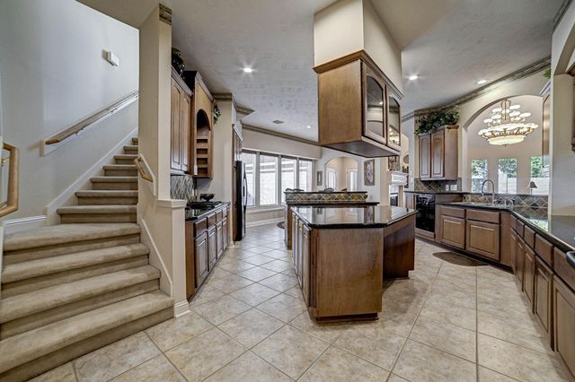 54 Arbor Bend Drive, Houston, TX 77070