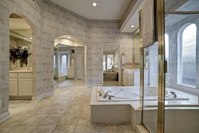 54 Arbor Bend Drive, Houston, TX 77070