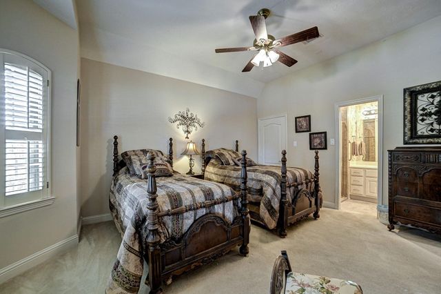 54 Arbor Bend Drive, Houston, TX 77070