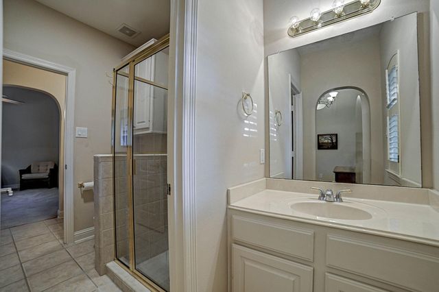 54 Arbor Bend Drive, Houston, TX 77070