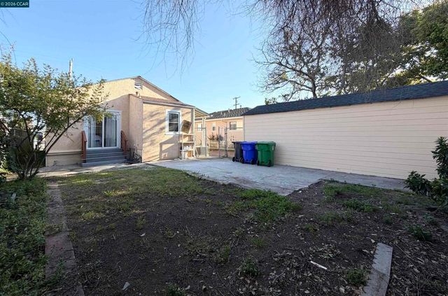 1541 152Nd Ave, San Leandro, CA 94578