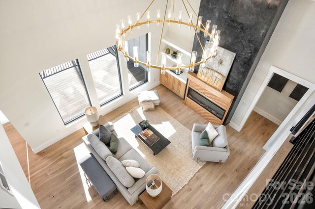 48 Carden Road, Weaverville, NC 28787