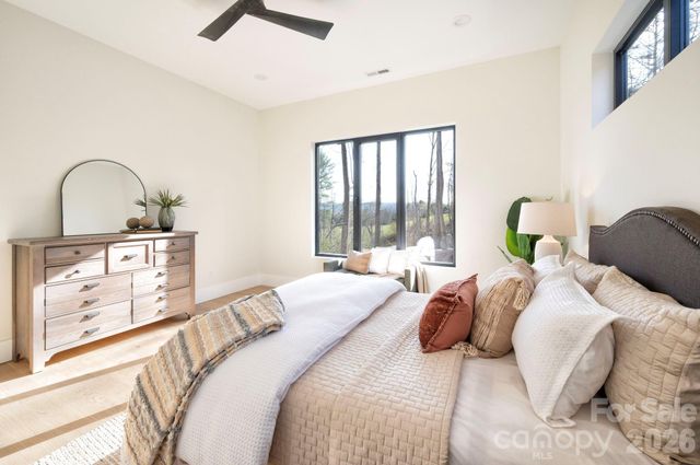 48 Carden Road, Weaverville, NC 28787