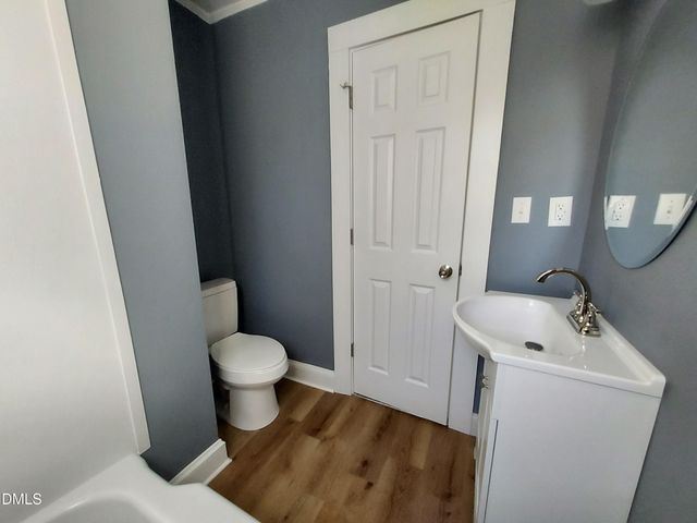 524 Avon Avenue, Burlington, NC 27215