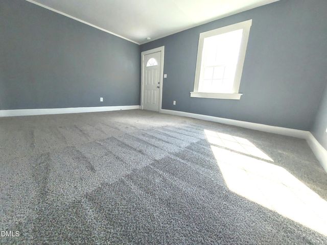 524 Avon Avenue, Burlington, NC 27215