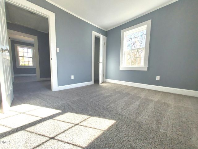 524 Avon Avenue, Burlington, NC 27215