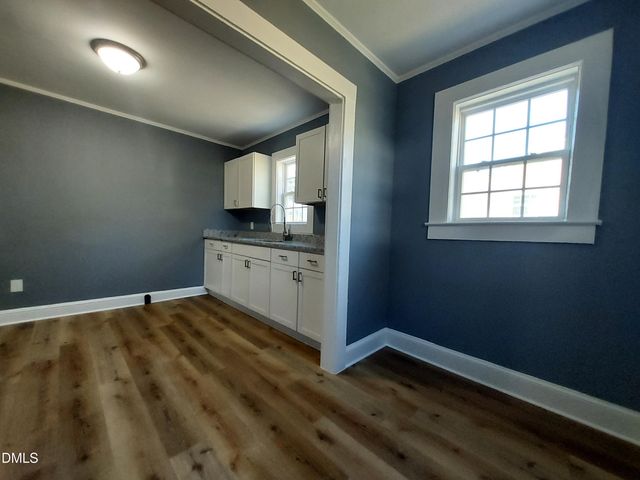 524 Avon Avenue, Burlington, NC 27215