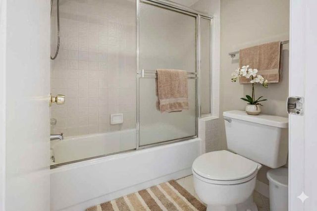 124 Chelsea Lane S, Plantation, FL 33324