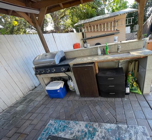 173 LAKE DRIVE, Orlando, FL 32835