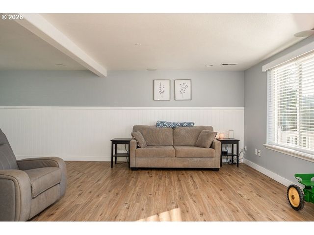 518 Se ESPINOSA St, Estacada, OR 97023