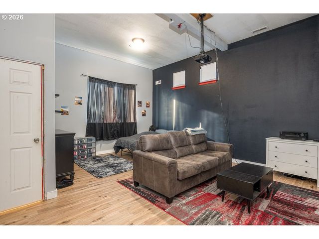 518 Se ESPINOSA St, Estacada, OR 97023