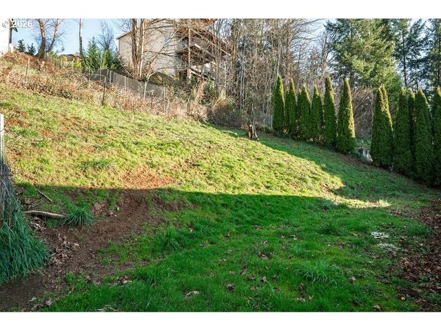 518 Se ESPINOSA St, Estacada, OR 97023