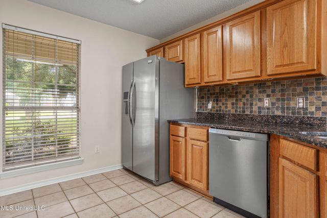11313 N River Vue Circle, Biloxi, MS 39532