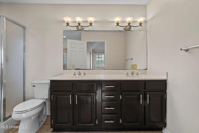 11313 N River Vue Circle, Biloxi, MS 39532