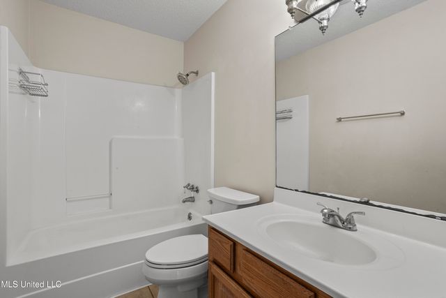 11313 N River Vue Circle, Biloxi, MS 39532